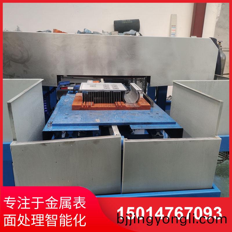 鋁(lv)材直紋拉絲機(ji)廠傢(jia)